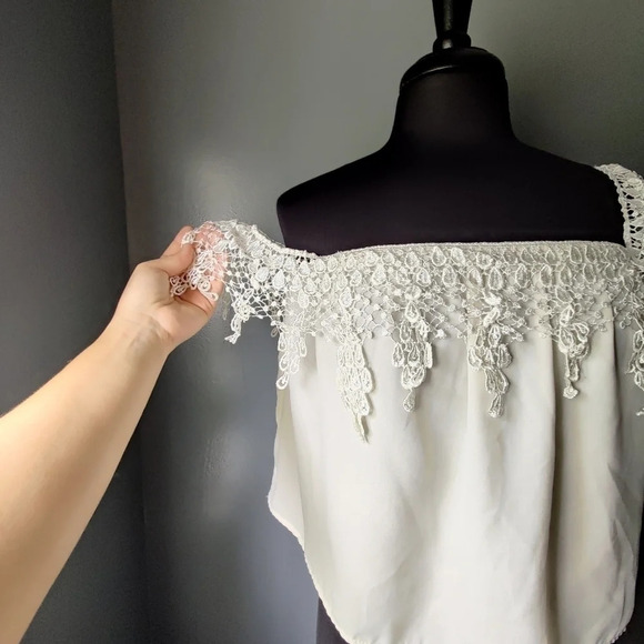 Tobi Crochet Off the Shoulder Top - Picture 3 of 5